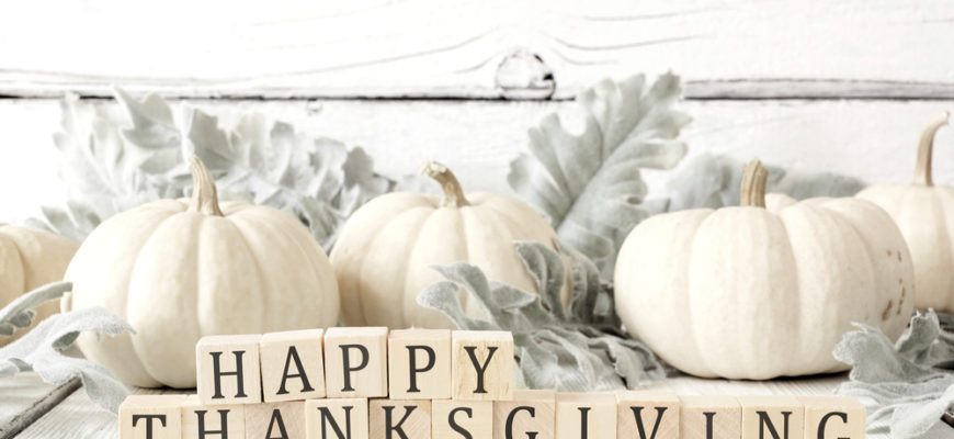 Happy,Thanksgiving,Greeting,On,Wooden,Blocks,Against,A,White,Wood